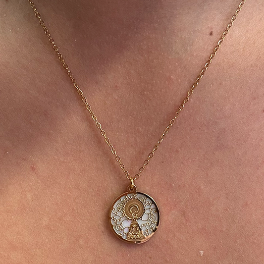 Medalla Virgen Del Pilar Nácar (pequeña) - (Acero Quirúrgico Waterproof)