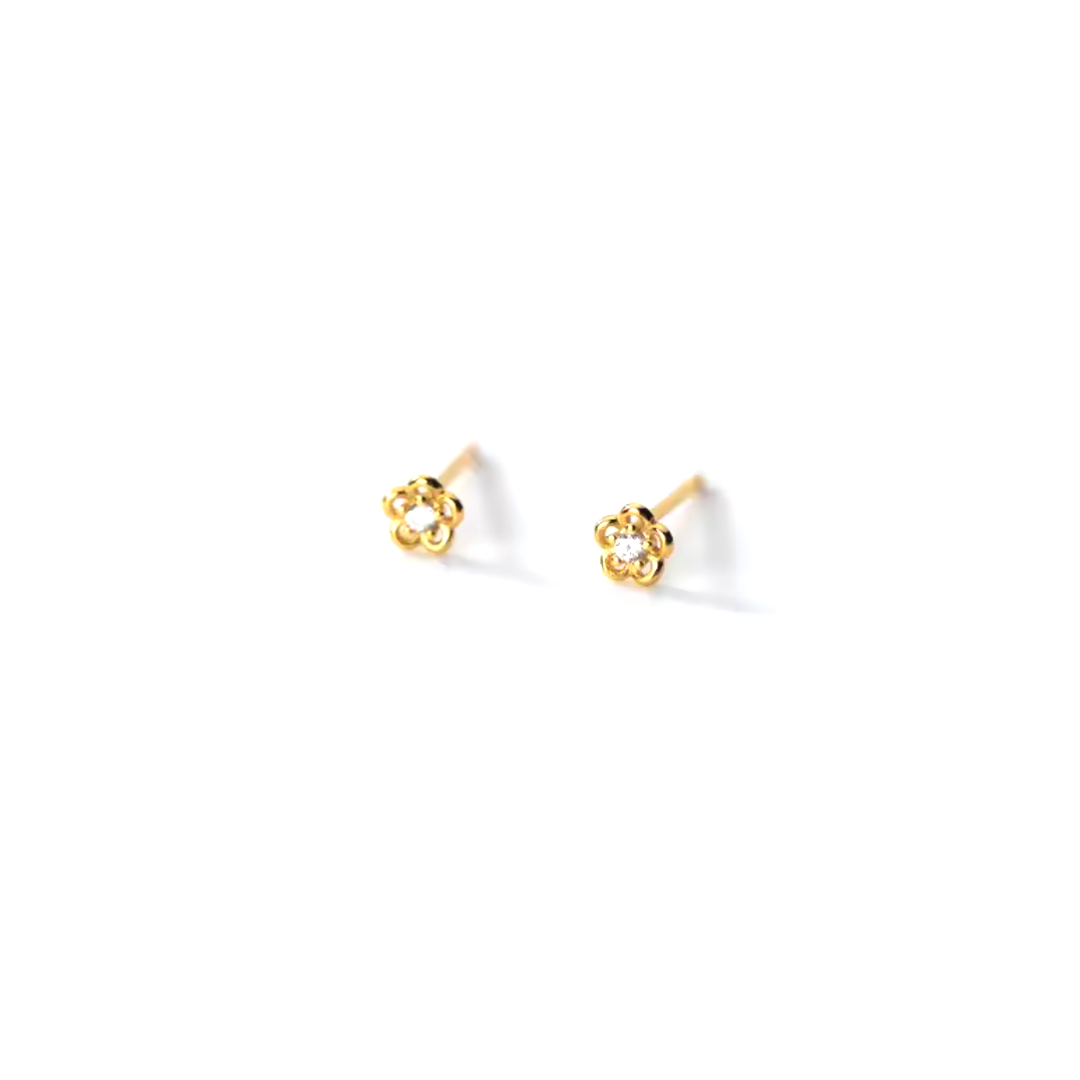 Mini Pendientes Flor - (Plata de Ley 925)