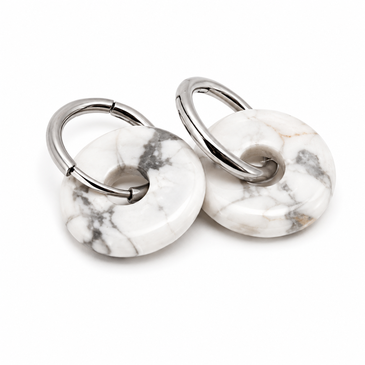 Pendientes Chimo de Piedra Natural Aro Plateado Piedra Blanca - (Acero Quirúrgico Waterproof)